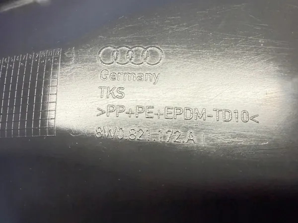 Audi A4 B9 8W Aile Avant Droite OEM 8W0821172A image 6