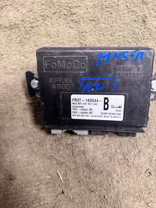 Módulo de controlo de luzes FORD OEM 256287 Mustang VI image 3