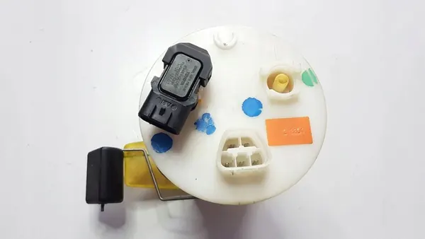 Brandstofpomp Toyota Camry 2004 894610C010 image 7