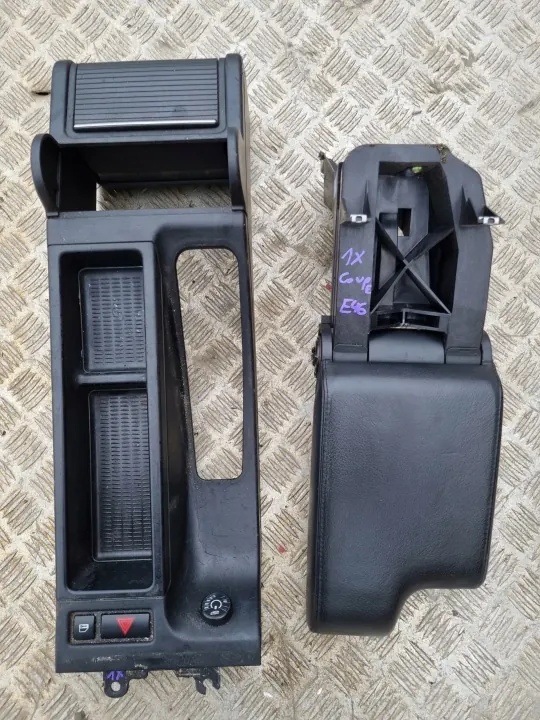 Apoio de braço pele BMW E46 OEM 8213678 - Usado image 2