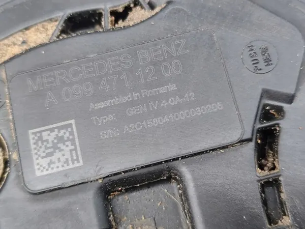 Mercedes AdBlue-tank & Pomp OEM A2474708202 A0994711200 image 4