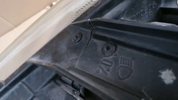 Réflecteur avant droit C-MAX 1 I OEM image 10
