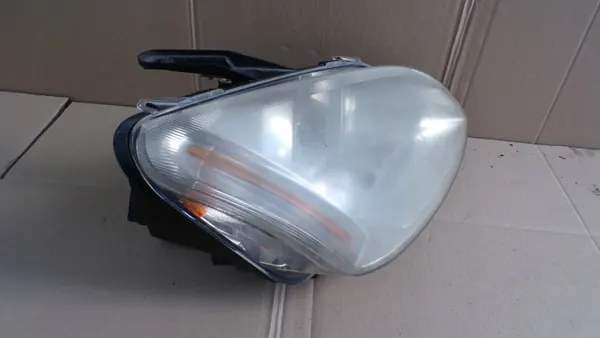Réflecteur avant droit C-MAX 1 I OEM image 9