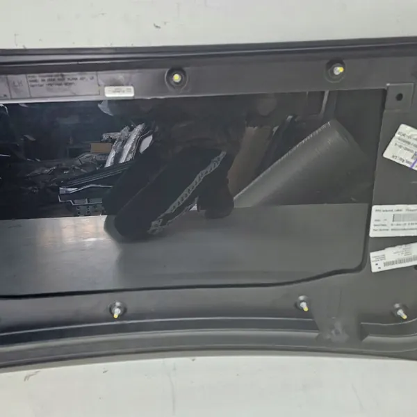 Tesla Model X Plaid 2022 Vasen Takaoven Lasio OEM 103490200D image 8