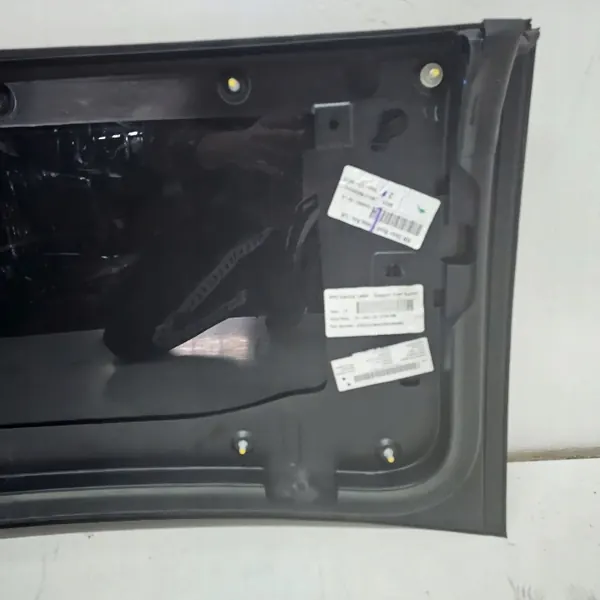 Tesla Model X Plaid 2022 Vasen Takaoven Lasio OEM 103490200D image 9