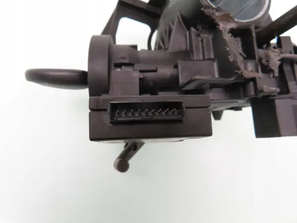 Immobilizer-besturingseenheid OEM 90582539 - Gebruikt image 8