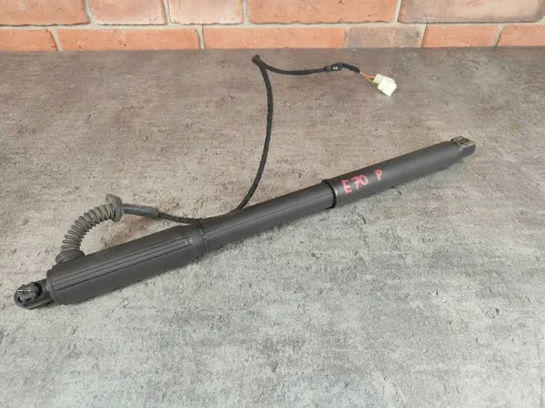 Actuateur de hayon BMW X5 E70 OEM 7286116 Droit Arrière image 2