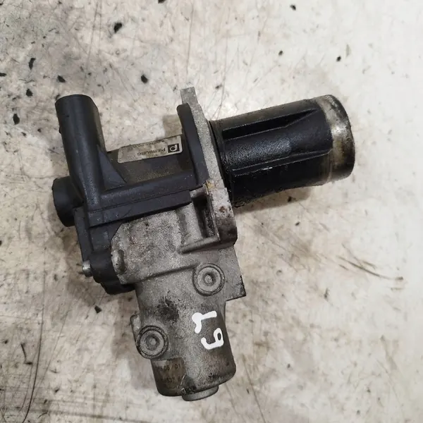 EGR-venttiili AUDI A4 AVANT 2.0L Diesel 2007 OEM 038131501BH image 4