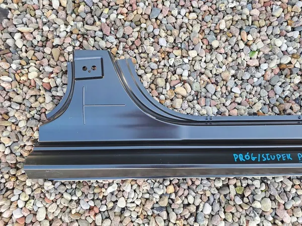 Oikea koriportti Peugeot 208 II 1660273580 image 3