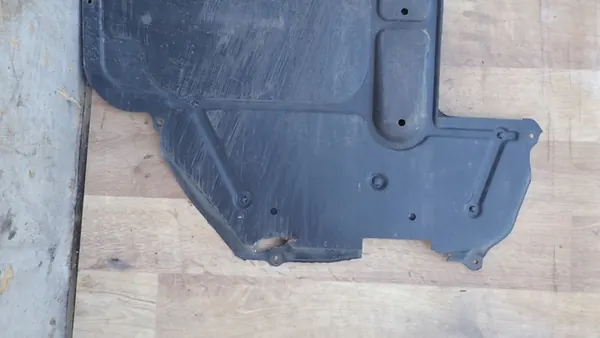 Motorunderlag VW New Beetle 98-05R image 8