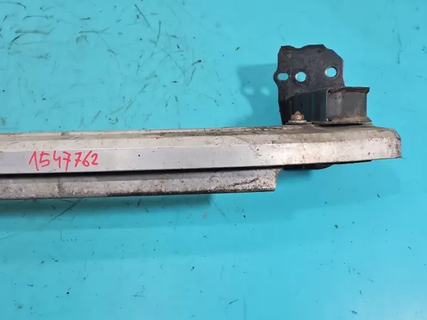 Audi Q7 4L voorbumper versterking OEM 4L0807134A image 3
