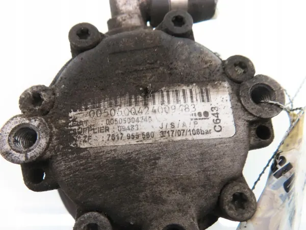 Bomba direção OEM 7617955560 - Usado ZF image 3