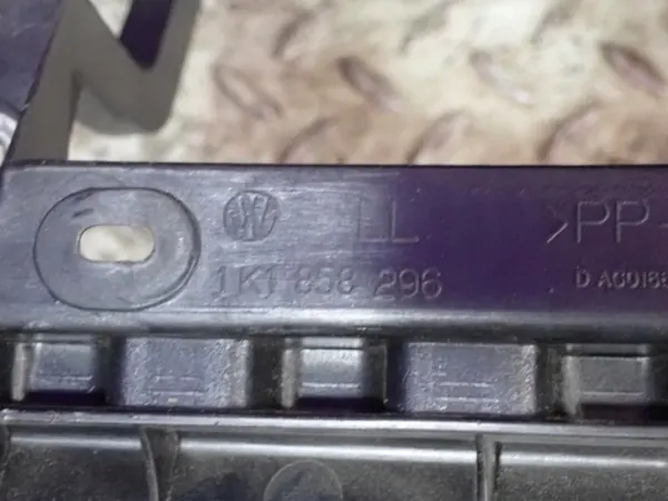 VW Golf V 03-09 kojelauta OEM Zawada-331246- image 5