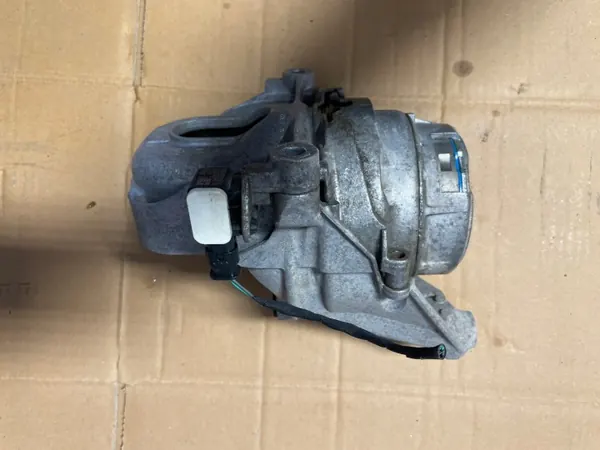 Support Moteur Droit Audi SQ7 OEM 4M0199256AJ image 3