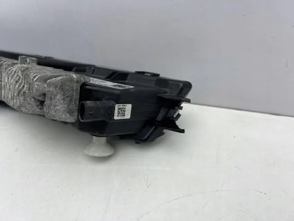 Land Rover Velar L560 Halogeen DRL Voor Links OEM HK83 15201 BD image 8
