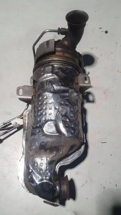Katalysator OEM 9805783780 für Peugeot 2008 II image 4
