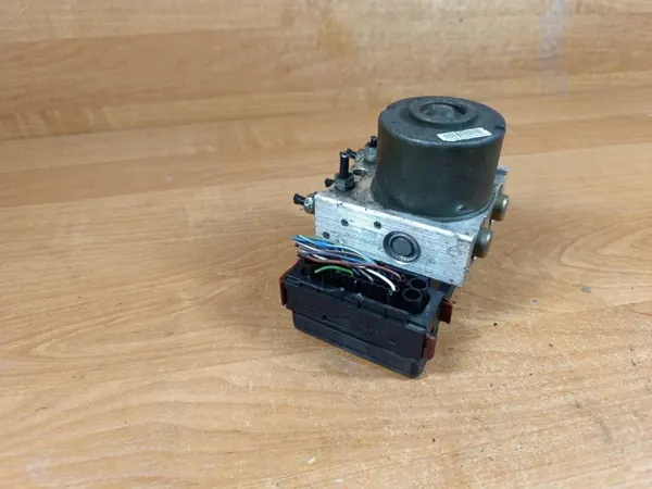 Pompe ABS OEM 13157575 pour Opel Astra H Zafira II B image 2
