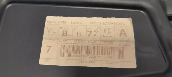 FORD FIESTA V MK5 Elevador de vidro dianteiro esquerdo image 2