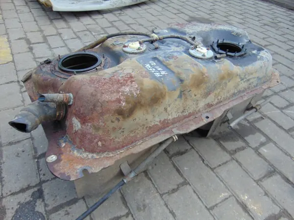 Bränsletank OEM MP123EU för Mitsubishi Pinin 2.0GDI image 5
