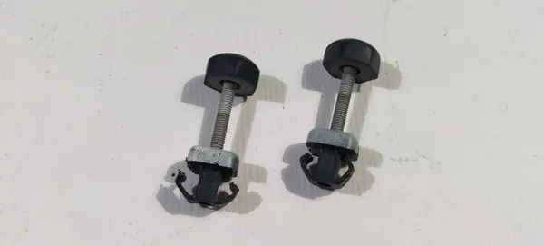 Butée de capot Ford F150 OEM KKM12815 - 2009-2014 image 2