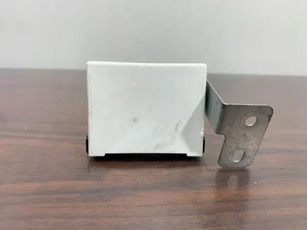 Module d'immobilisation Subaru OEM 88205FJ000 image 4