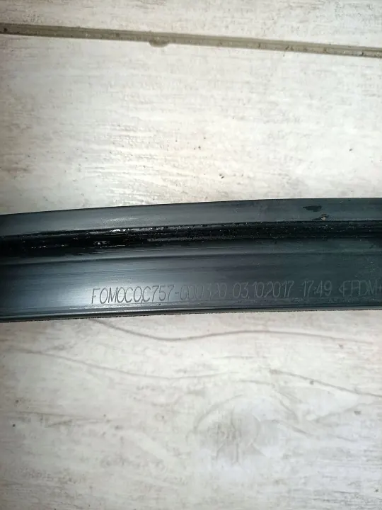 Moldagem vidro traseiro OEM FOMOCOC757000320 Lincoln image 3