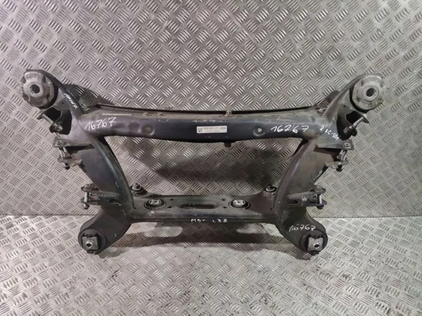 UTO16767 Bakre Stödräm för Mercedes E W238 image 2