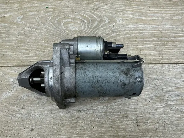 Motor de arranque BMW X3 F25 7616500 image 2