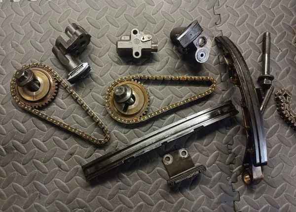 Kit de chaîne de distribution Nissan OE 13028JK00A - Occasion image 4
