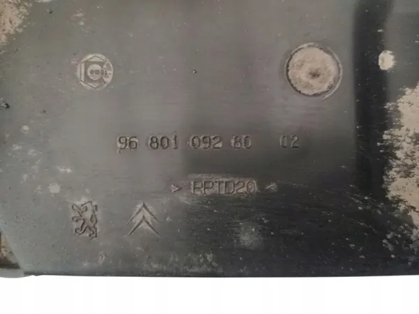 Tanque AdBlue OEM 9680109280 para Citroen C-Elysee image 4