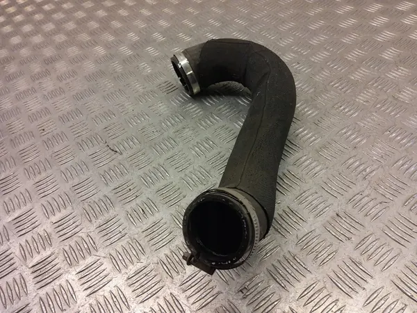 Audi A6 S6 C7 2013 Rechte Intercooler-Schlauch image 7