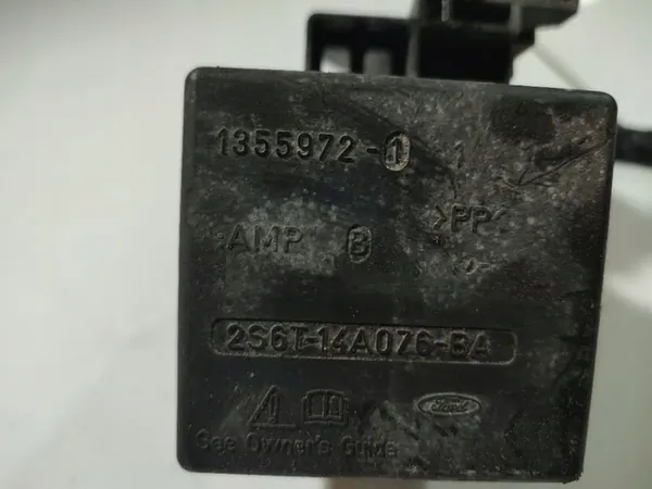 Caixa de Fusíveis Ford Fiesta 2012 1.4L 13559720 image 3