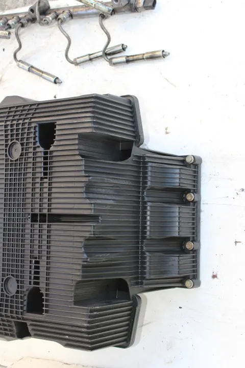 Cárter de aceite usado OEM A936010 Mercedes Atego Euro6 image 4