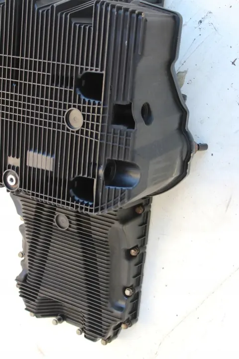 Cárter de aceite usado OEM A936010 Mercedes Atego Euro6 image 5