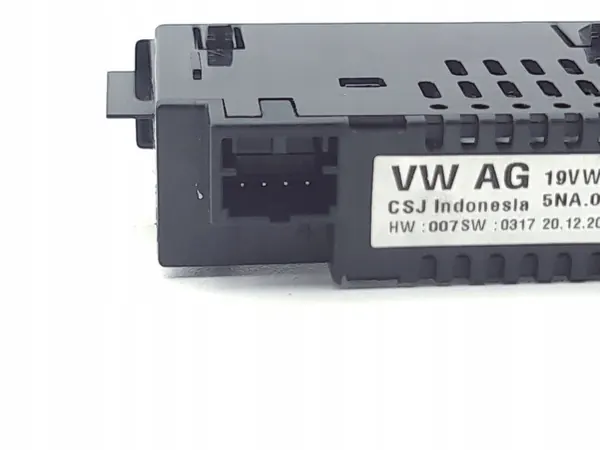 Port USB SEAT Leon IV OEM 19VW0FC4 - Occasion image 8