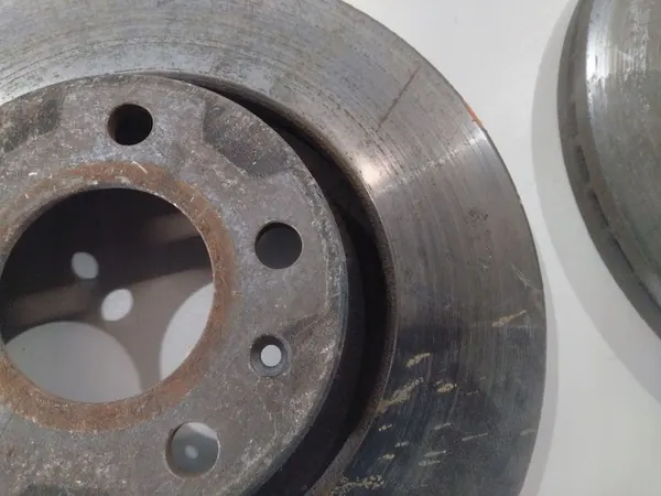 Disco de Freio Dianteiro Audi A6 S6 C6 4F 4F0615301D image 5