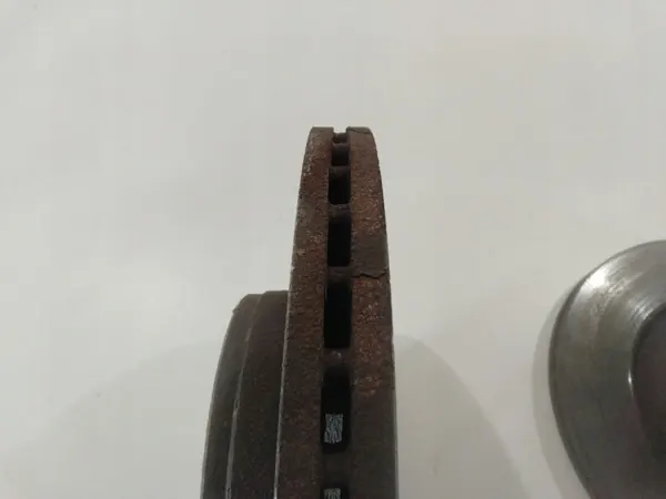 Disco de Freio Dianteiro Audi A6 S6 C6 4F 4F0615301D image 6