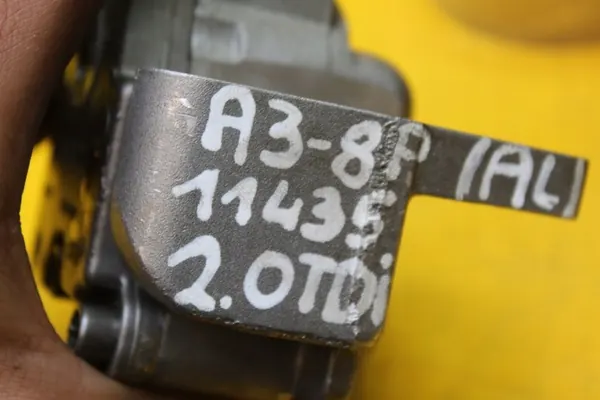 Volkswagen OE 038117021C Motor-Kühler image 8