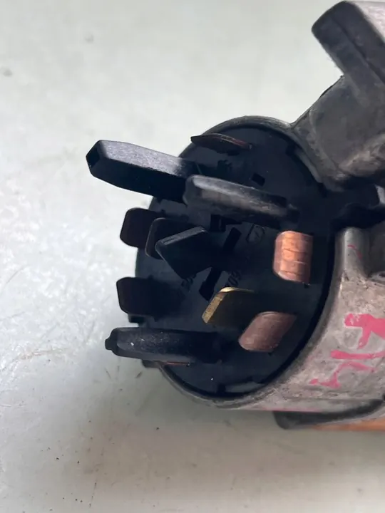 Sytytyskytkin Audi OE 4B0905851F image 4