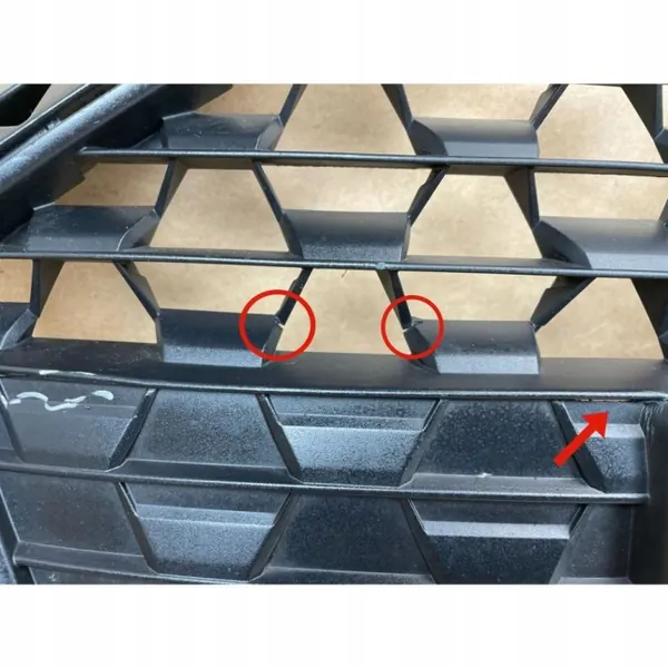 OEM 82A853653 etupuskurin ritilä Audi A1 82A 2018-2026 image 4