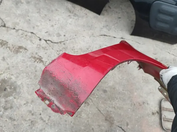 Parafango anteriore destro KIA RIO 2012 - 2016 image 10