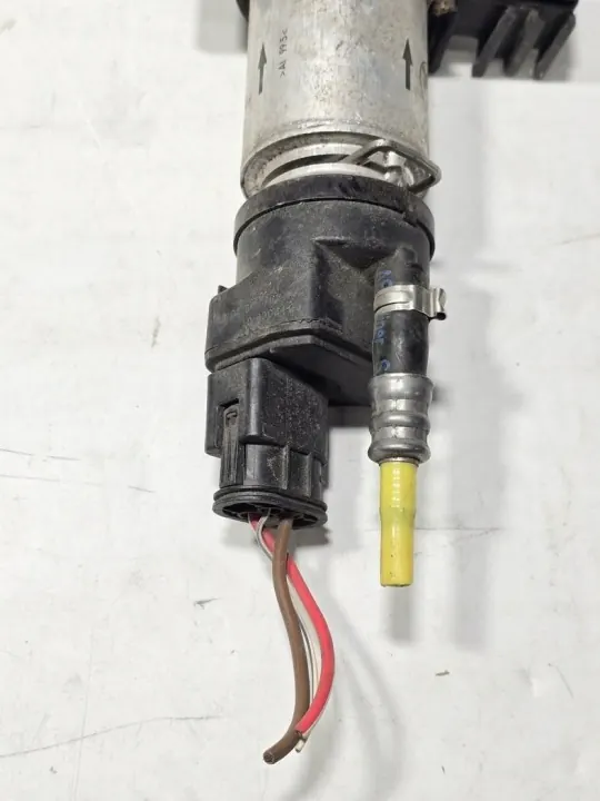 BMW OEM 7811227 7801209 Polttoainesuodattimen lämmitin image 7