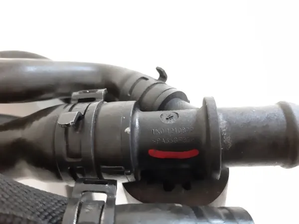 AUDI VW 1.2 TSI Vesiputki 1K0121087P image 5