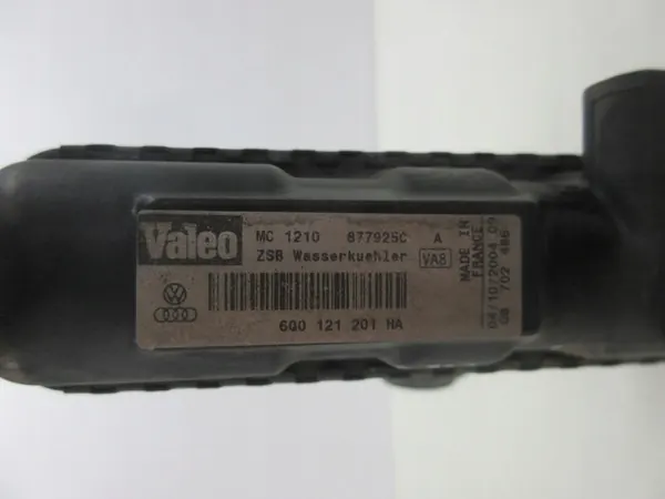 SKODA FABIA I 1.2 12v Radiador de agua + Ventilador OEM image 5