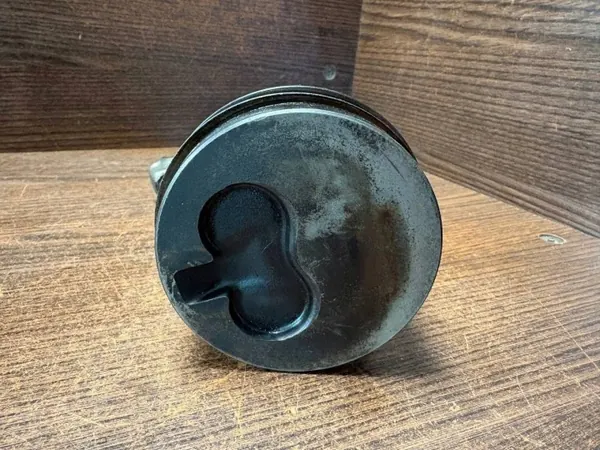 Piston Peugeot OEM 1STDIDKOLV9 - État Utilisé image 5