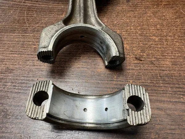 Piston Peugeot OEM 1STDIDKOLV9 - État Utilisé image 8