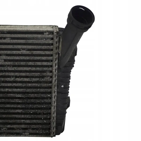 Volkswagen Touareg 7L Intercooler Right 7P0145804C image 3
