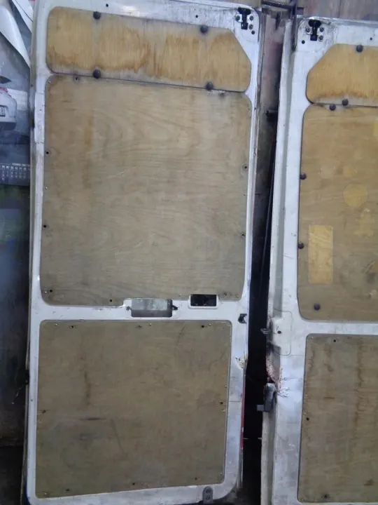 OEM ZABUDOWA OBICIE PAKI SKLEJKA BUS L3H2 2006- image 9