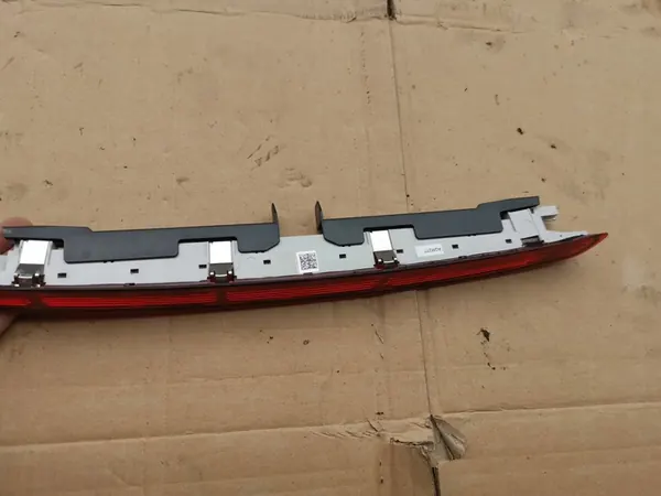 Kolmas Jarruvalo Skoda Octavia III Superb OE image 5