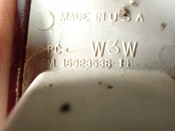 OEM 16523536 Stoßstangenmarkierungsleuchte für Corvette C5 image 6